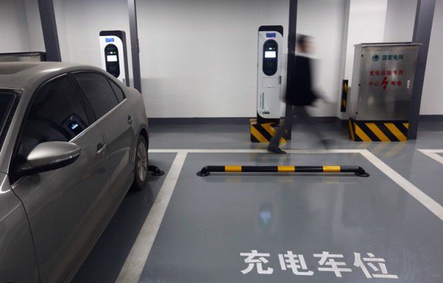 當(dāng)前共享經(jīng)濟(jì)下停車位的發(fā)展趨勢(shì)